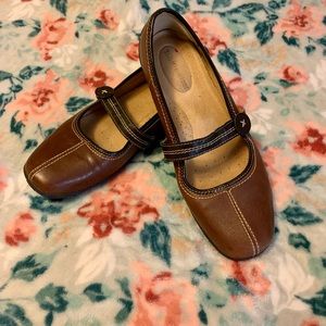 Naturalizer women’s shoes